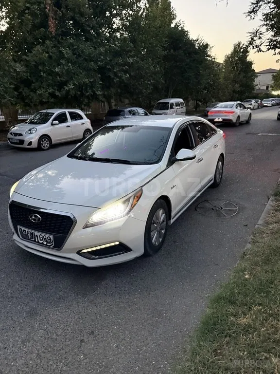 Hyundai Sonata — foto 2/4