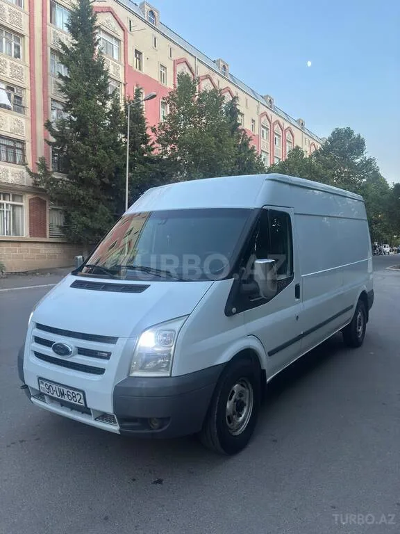 Ford Transit — foto 2/4