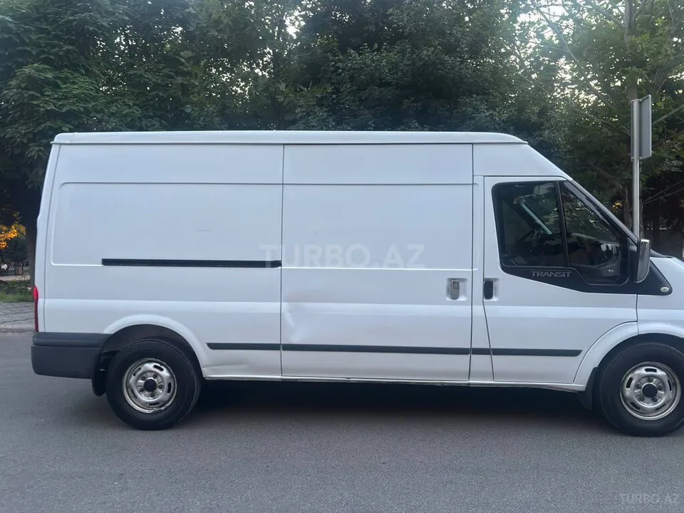 Ford Transit — foto 4/4