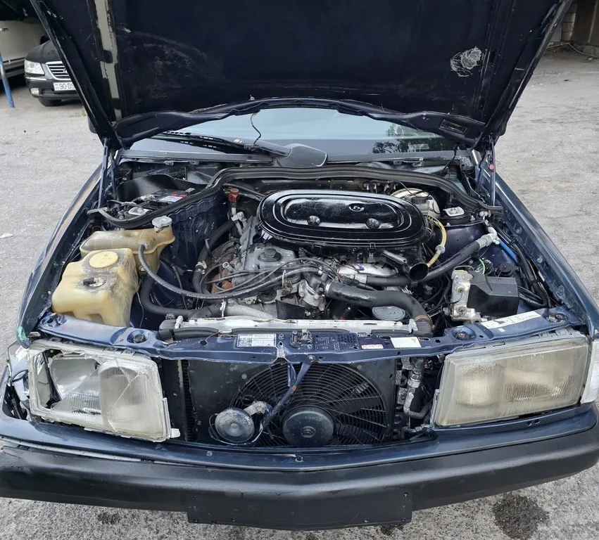 Mercedes 190 — foto 3/4