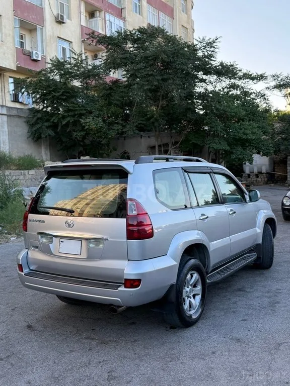 Toyota Land Cruiser Prado — foto 4/4