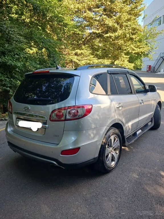 Hyundai Santa Fe — foto 2/4