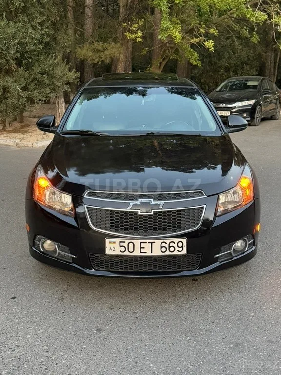 Chevrolet Cruze — foto 2/4
