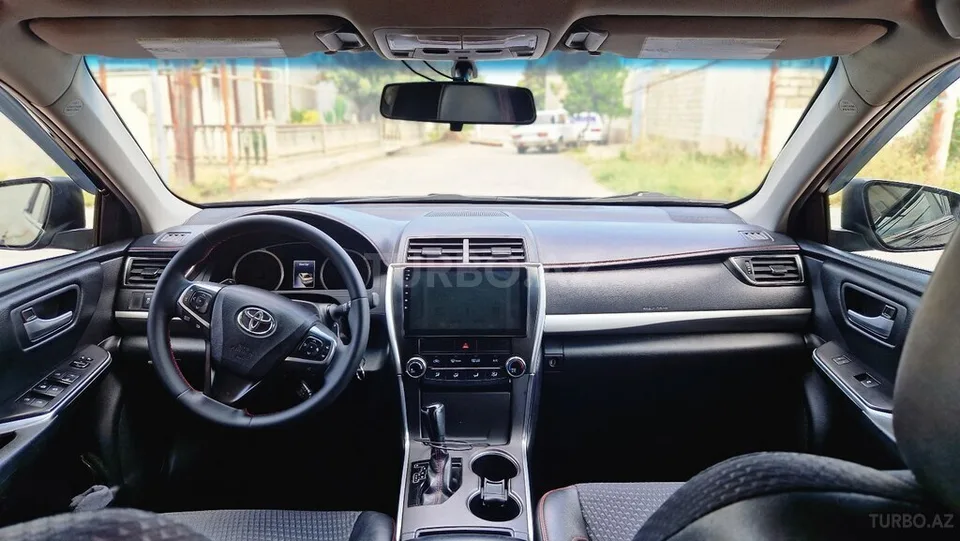 Toyota Camry — foto 4/4