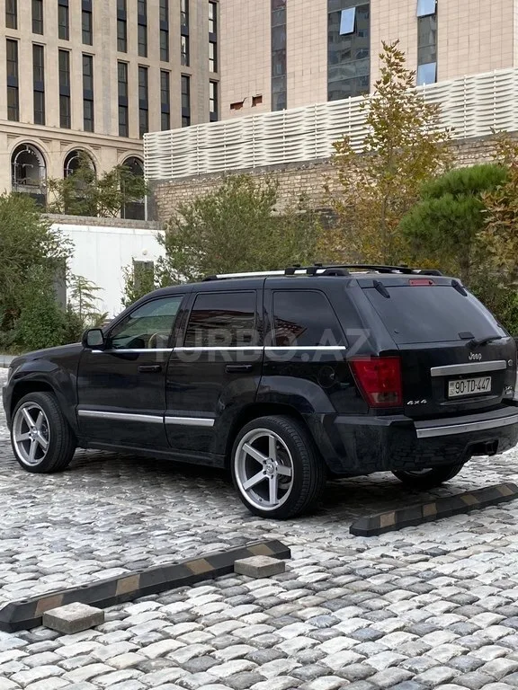 Jeep Grand Cherokee — foto 3/4