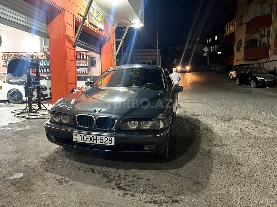 BMW 523 — foto 1/4