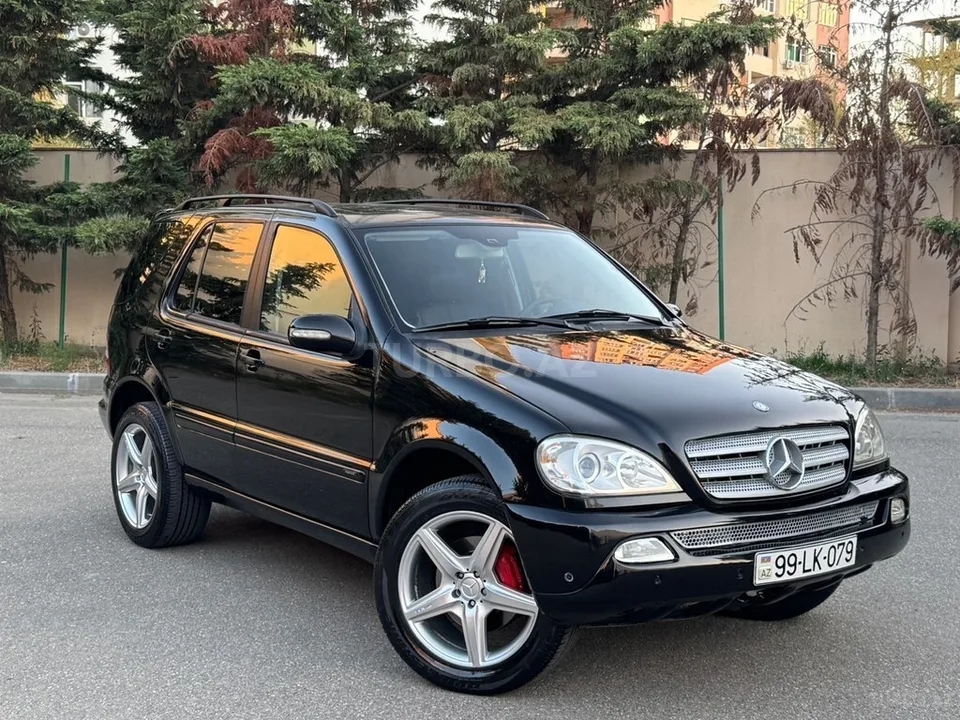 Mercedes ML 270 — foto 2/4