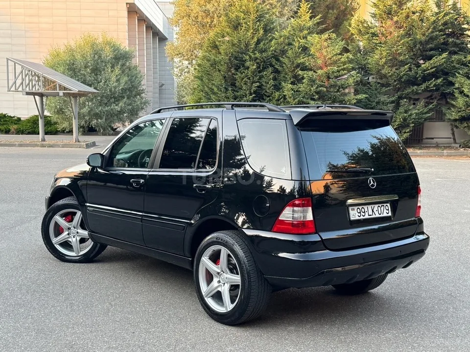 Mercedes ML 270 — foto 4/4