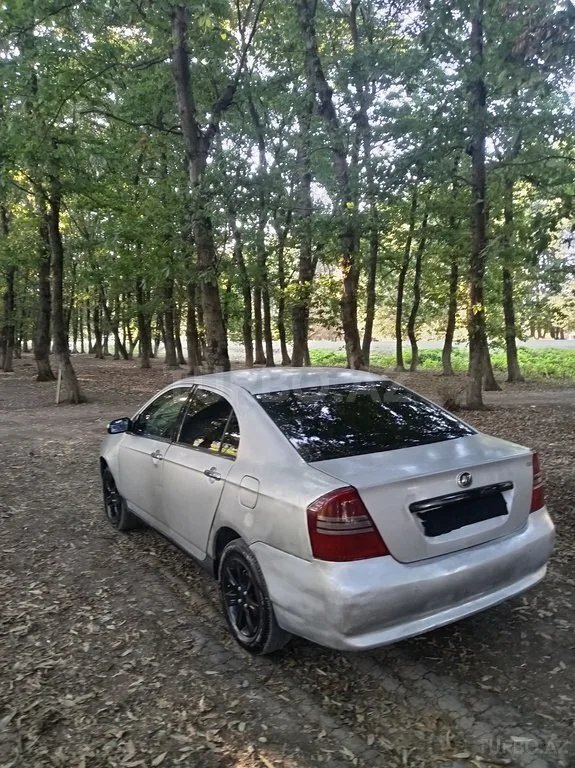 Lifan 620 — foto 3/4