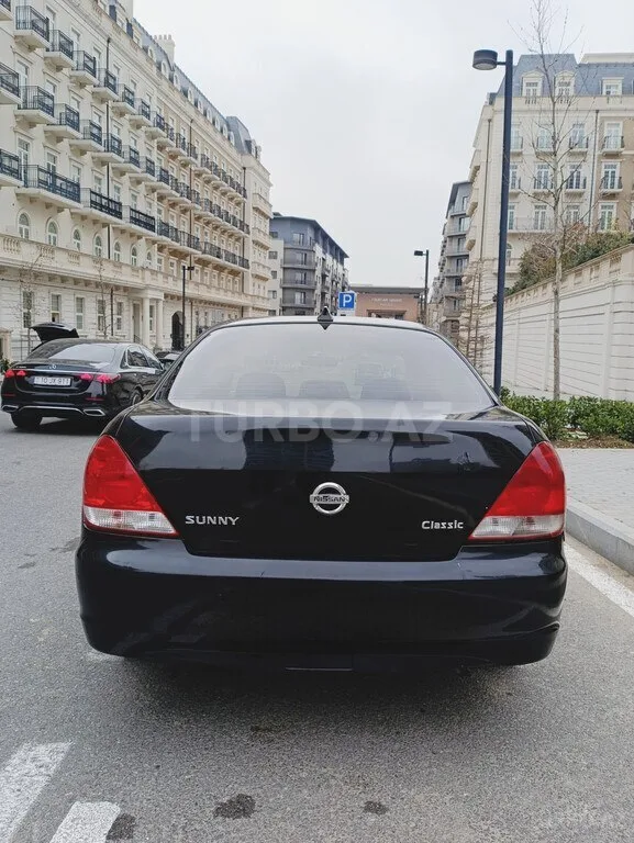 Nissan Sunny — foto 2/4