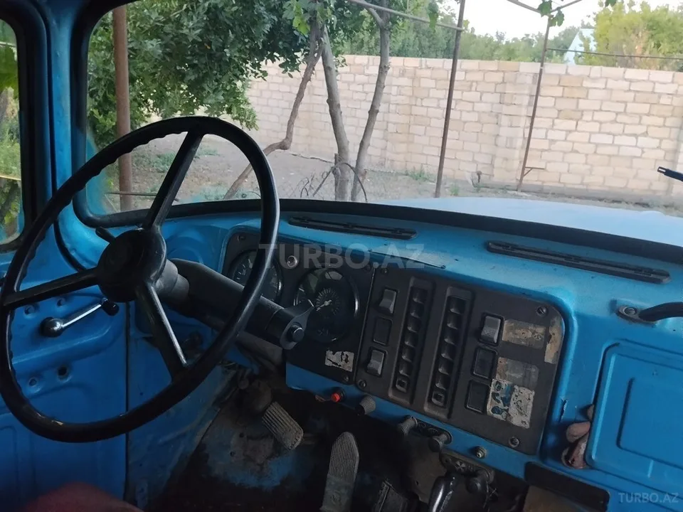 ZIL 130 — foto 2/4