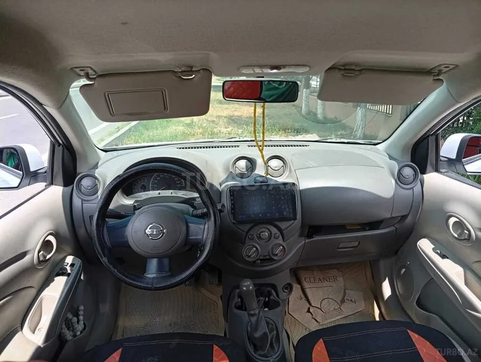 Nissan Sunny — foto 3/4