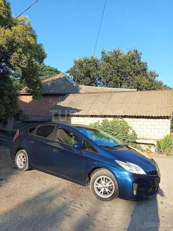 Toyota Prius — foto 2/4