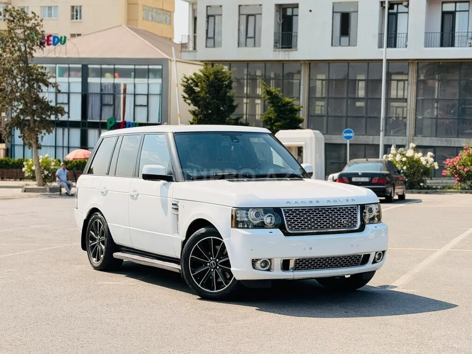 Land Rover Range Rover — foto 1/4