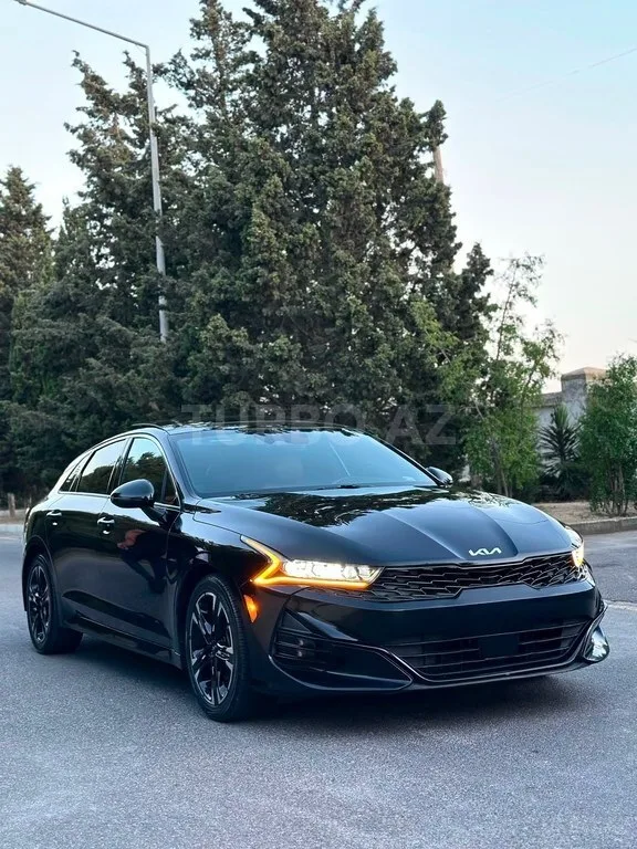 Kia K5 — foto 1/4