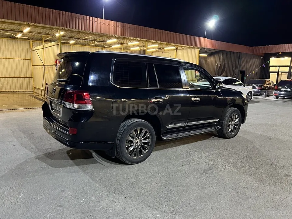 Toyota Land Cruiser — foto 4/4
