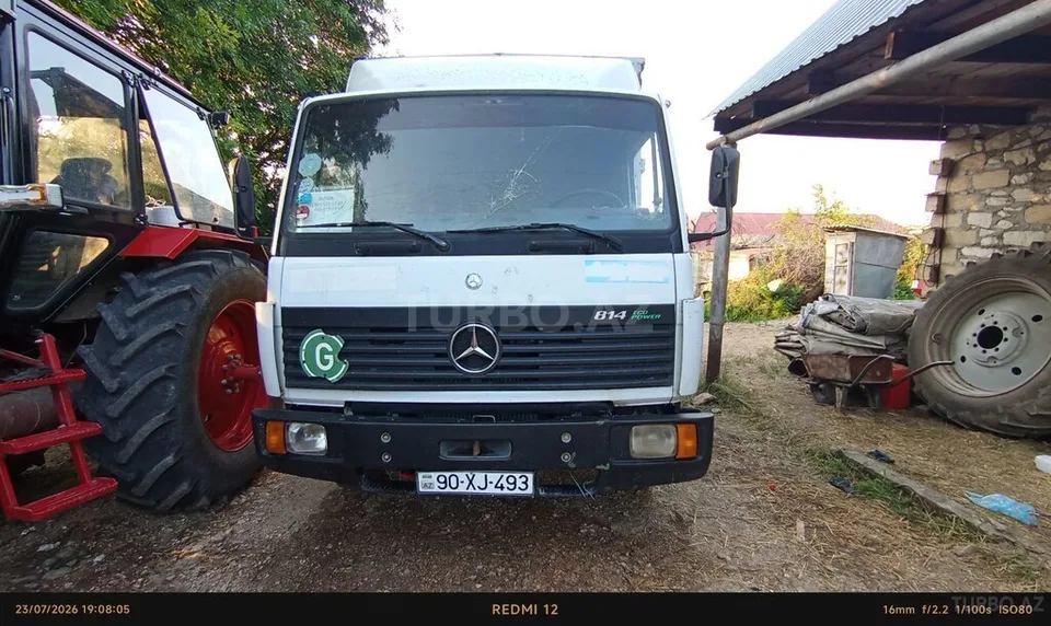 Mercedes Atego 814 — foto 1/4