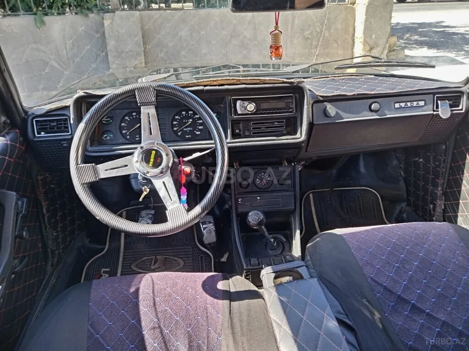 LADA (VAZ) 2107 — foto 2/4