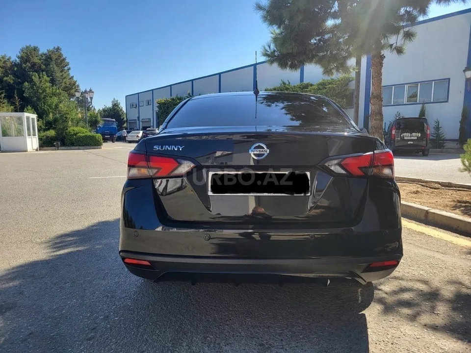 Nissan Sunny — foto 4/4