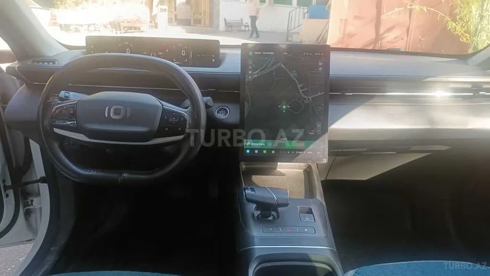 Changan Qiyuan A05 — foto 3/4