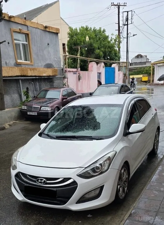 Hyundai i30 — foto 2/4