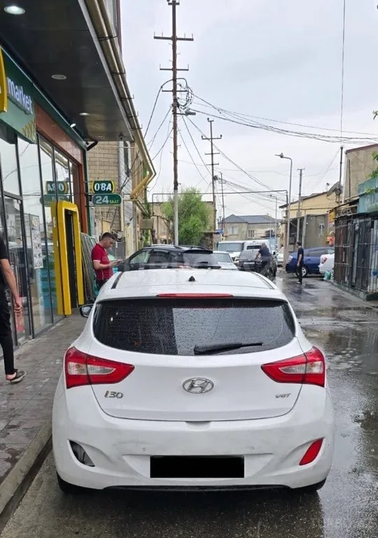 Hyundai i30 — foto 3/4