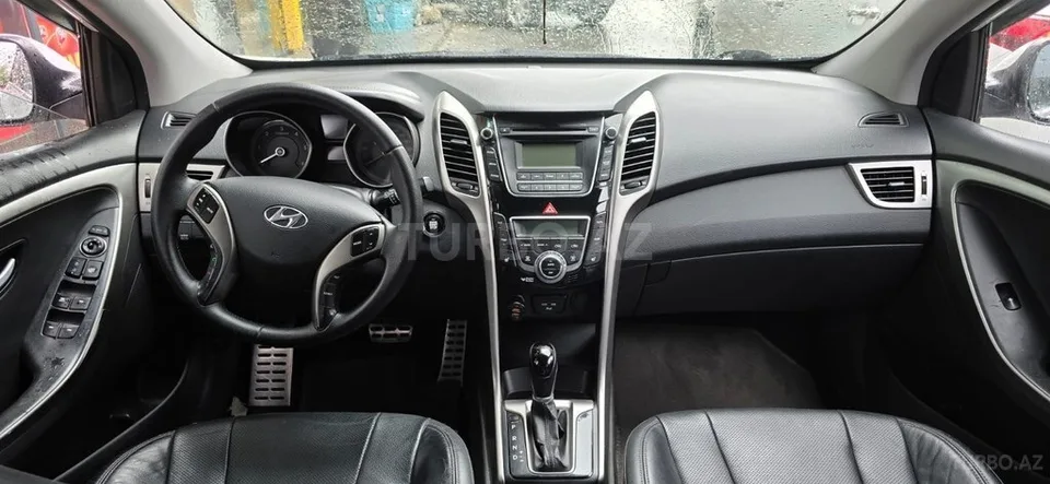Hyundai i30 — foto 4/4