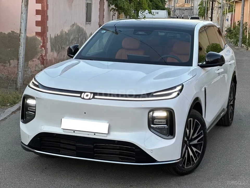 Changan Qiyuan Q07 — foto 1/4