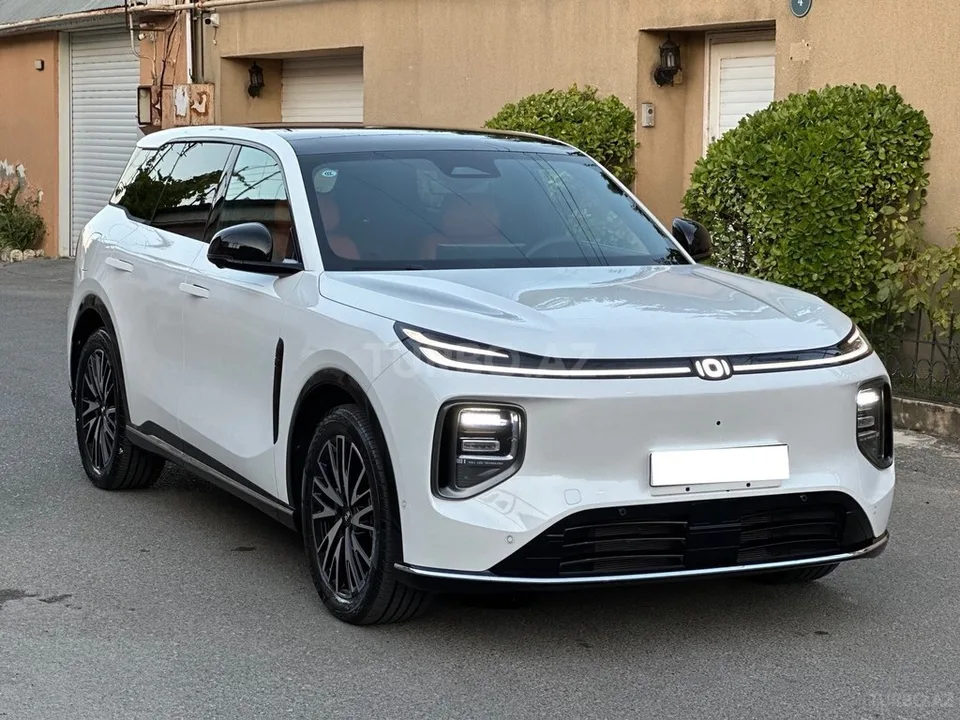 Changan Qiyuan Q07 — foto 4/4