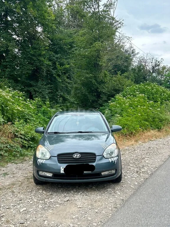 Hyundai Accent — foto 2/4