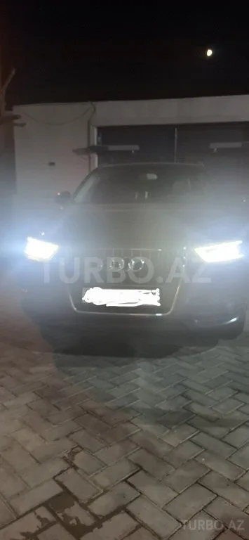 Audi Q3 — foto 1/4
