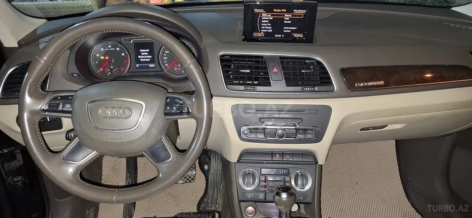 Audi Q3 — foto 3/4