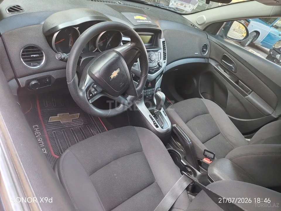 Chevrolet Cruze — foto 4/4