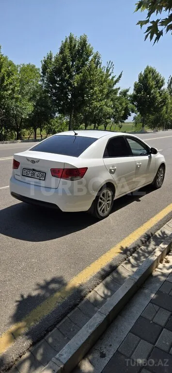 Kia Cerato — foto 2/4