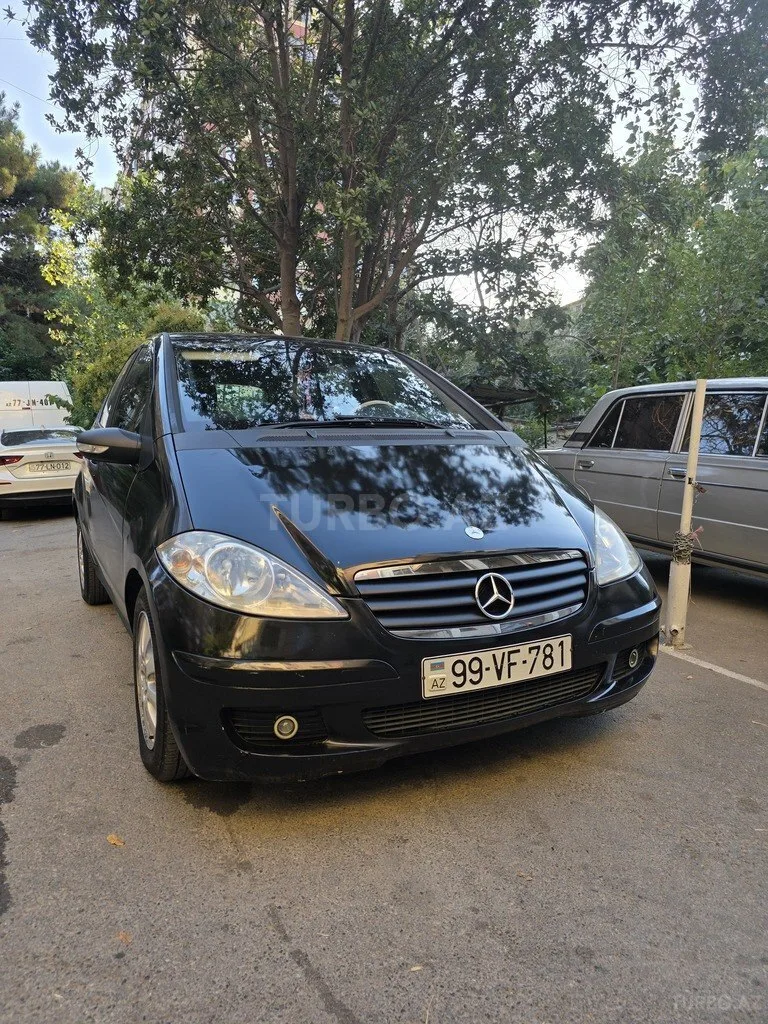 Mercedes A 170 — foto 1/4