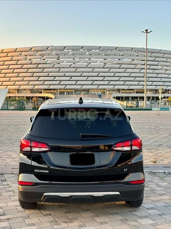 Chevrolet Equinox — foto 2/4
