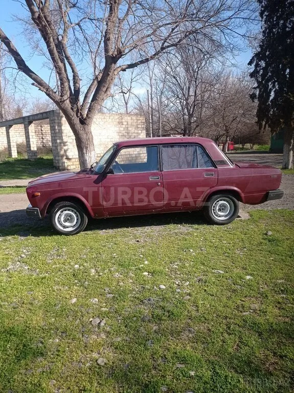 LADA (VAZ) 2107 — foto 4/4