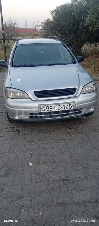 Opel Astra — foto 1/4
