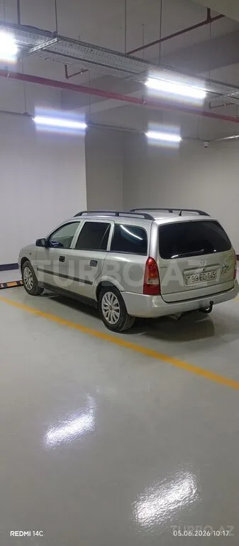 Opel Astra — foto 3/4