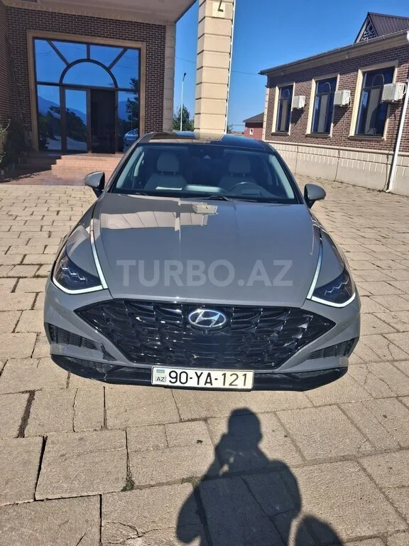 Hyundai Sonata — foto 1/4
