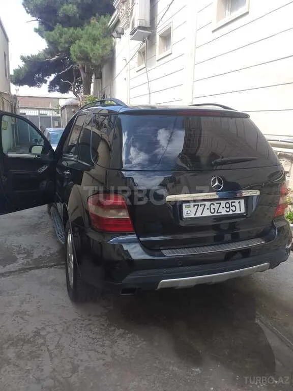 Mercedes ML 350 4MATIC — foto 4/4