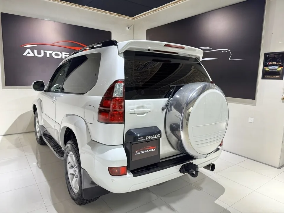 Toyota Land Cruiser Prado — foto 4/4