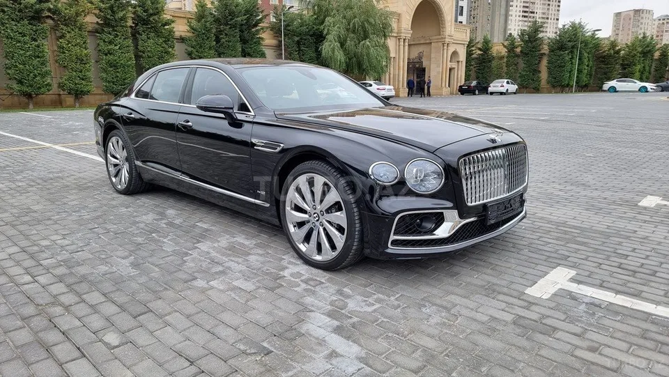 Bentley Flying Spur — foto 4/4
