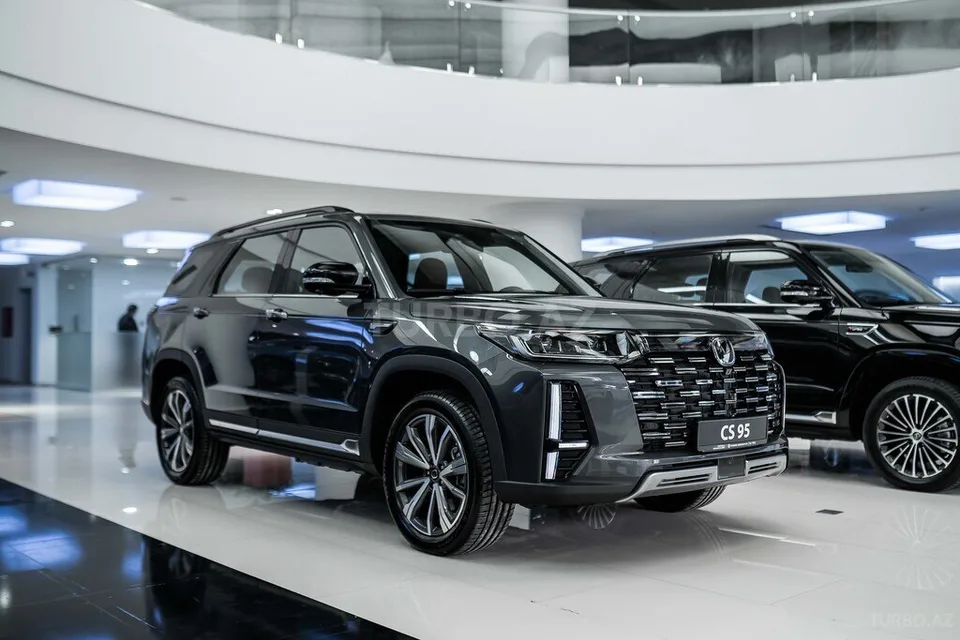 Changan CS 95 — foto 3/4