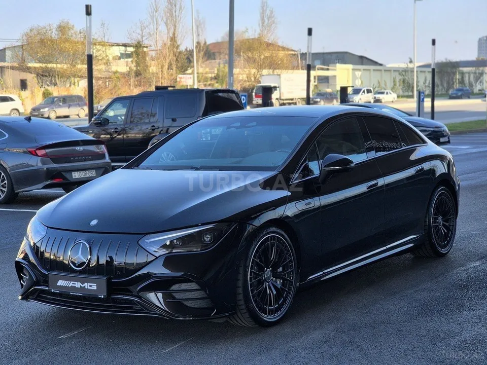 Mercedes AMG EQE 53 4MATIC — foto 4/4