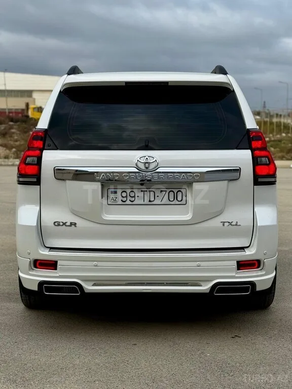 Toyota Land Cruiser Prado — foto 4/4