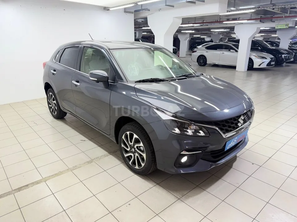 Suzuki Baleno — foto 2/4