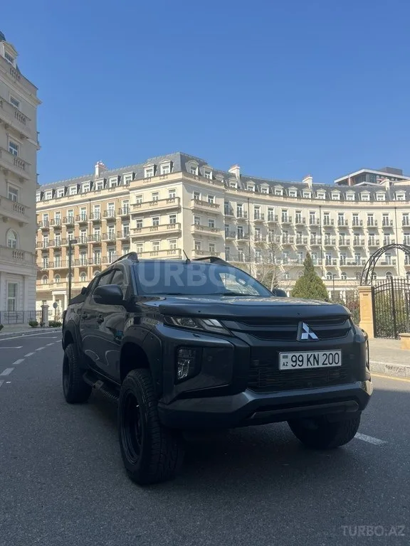 Mitsubishi L200 — foto 2/4