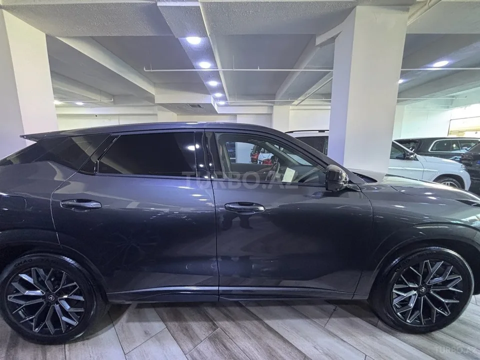 Changan Uni-Z — foto 4/4