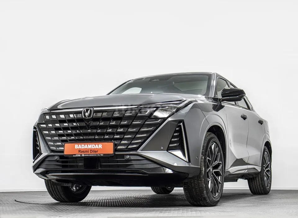 Changan Uni-Z — foto 1/4